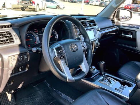 Certified 2018 Toyota 4Runner Limited image 17