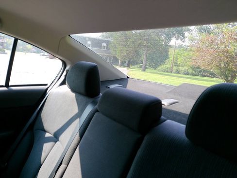 Used 2014 Subaru Legacy 2.5i Premium AWD/4WD image 31