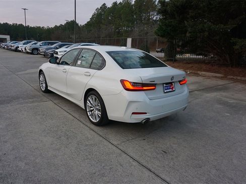 Used 2023 BMW 330i xDrive Sedan w/ Driving Assistance Package image 21