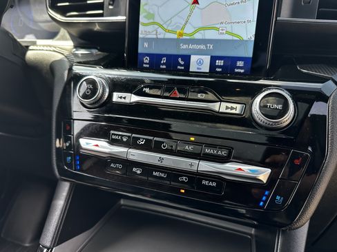 Used 2022 Ford Explorer ST w/ Equipment Group 401A AWD/4WD image 5