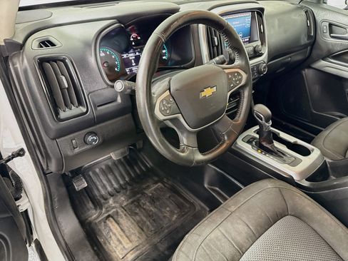 Used 2022 Chevrolet Colorado LT w/ Fleet Safety Package RWD image 22