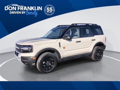 New 2025 Ford Bronco Sport Badlands image 1