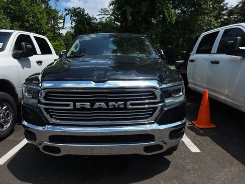 Used 2021 RAM 1500 Laramie AWD/4WD image 2