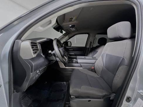 Used 2022 Toyota Tundra SR5 image 14