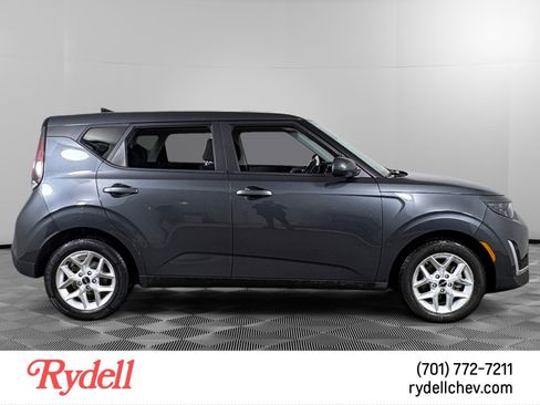 Used 2023 Kia Soul LX w/ Option Group 015 image 6