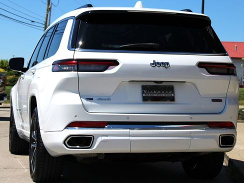 Used 2022 Jeep Grand Cherokee L Overland AWD/4WD image 11
