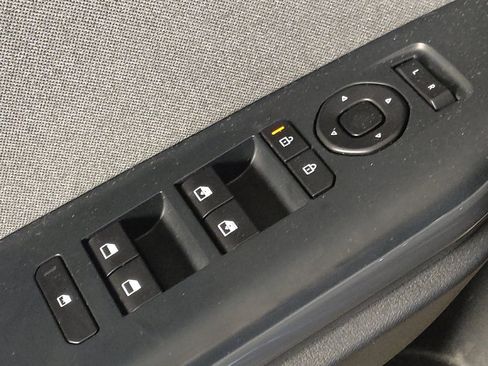 Used 2025 Kia K4 EX FWD image 27
