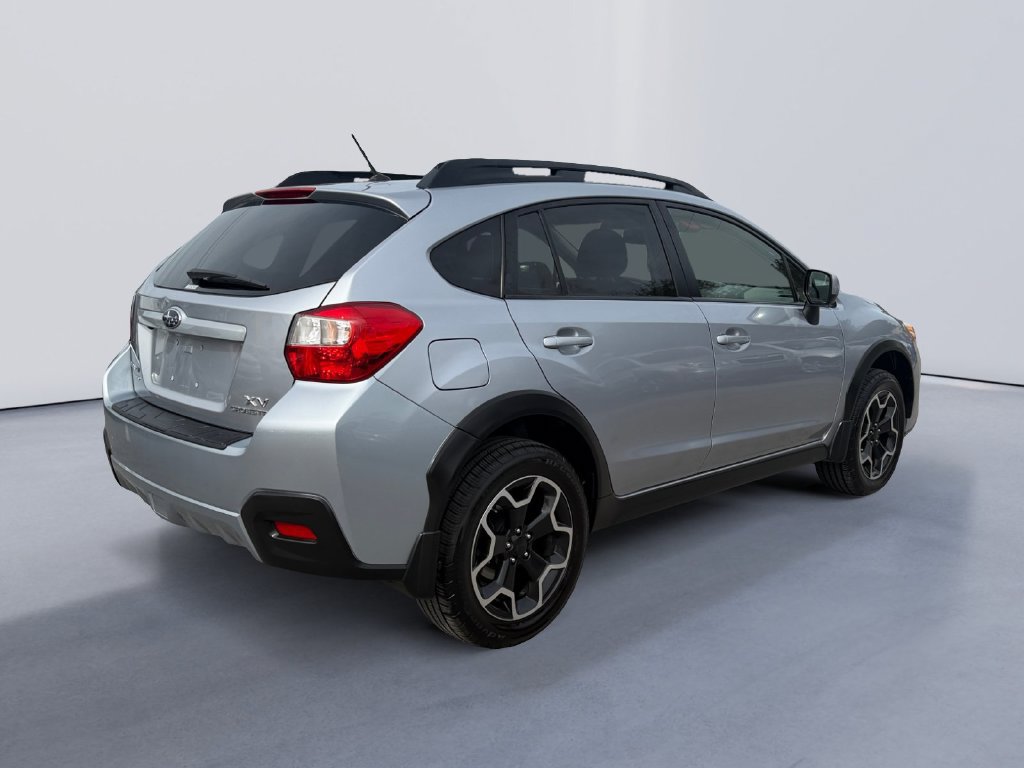 Used 2014 Subaru Crosstrek 2.0i Limited w/ Popular Package #2 AWD/4WD image 3