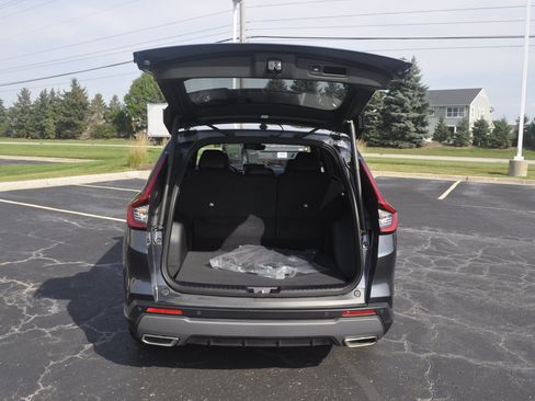 Used 2026 Honda CR-V Sport-L image 11