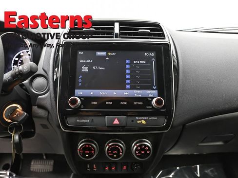 Used 2024 Mitsubishi Outlander Sport LE image 12