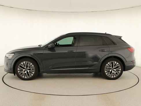 Certified 2024 Audi Q8 e-tron Premium Plus AWD/4WD image 2
