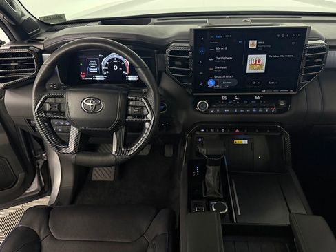 Used 2024 Toyota Tundra Platinum AWD/4WD image 13
