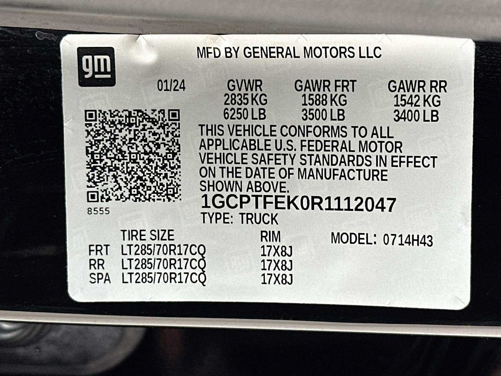 Used 2024 Chevrolet Colorado ZR2 w/ Safety Package AWD/4WD image 29