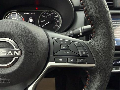 New 2025 Nissan Versa SR w/ Trunk Package image 23