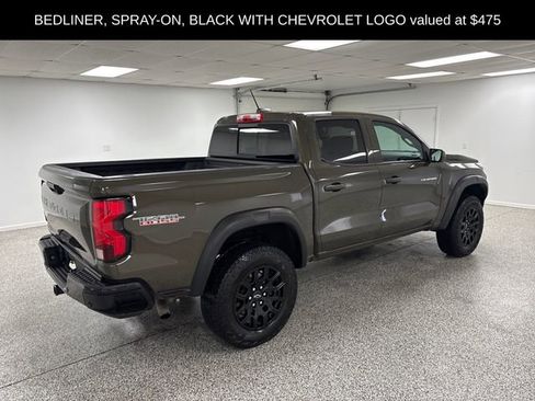 Used 2023 Chevrolet Colorado Trail Boss w/ Technology Package image 8