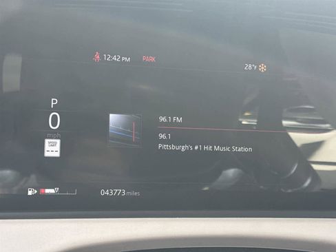 Used 2020 Land Rover Range Rover Velar S image 30