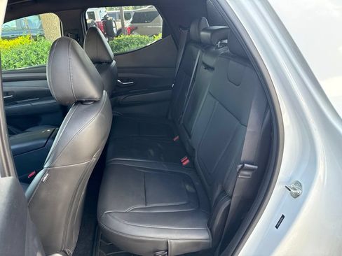 Used 2025 Hyundai Santa Cruz SEL FWD image 25