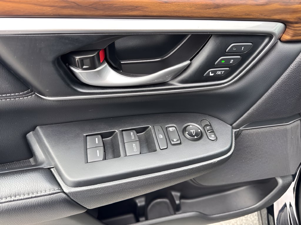 Used 2022 Honda CR-V Touring image 26