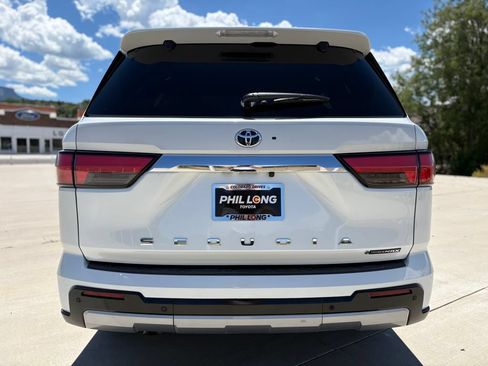 Used 2026 Toyota Sequoia Limited w/ Tow Technology Package AWD/4WD image 5