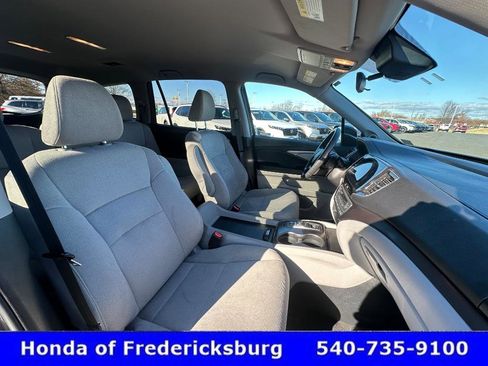Used 2021 Honda Pilot EX image 34