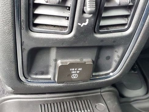 Used 2021 Jeep Grand Cherokee Altitude AWD/4WD image 12