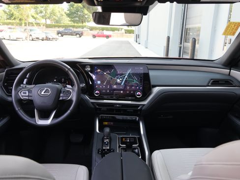 Used 2026 Lexus TX 350 AWD w/ Technology Package image 29