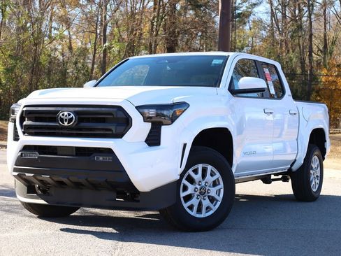 New 2025 Toyota Tacoma SR5 image 1