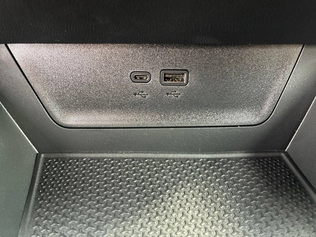 New 2027 Chevrolet Equinox RS w/ Safety and Technology Package AWD/4WD image 16