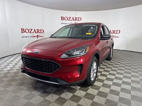 Used 2022 Ford Escape SE w/ Convenience Package image 4