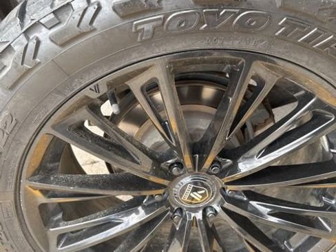 Used 2020 Chevrolet Tahoe LT image 29