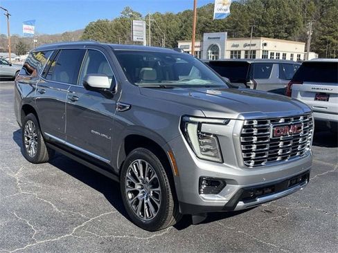 New 2026 GMC Yukon Denali w/ Denali Reserve Package image 4