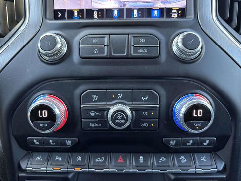 Used 2021 GMC Sierra 1500 Denali w/ Denali Ultimate Package AWD/4WD image 26