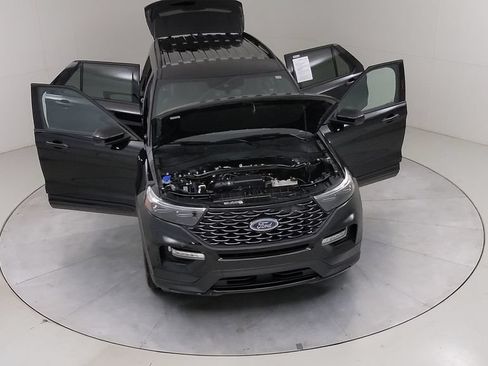 Certified 2023 Ford Explorer ST-Line AWD/4WD image 48