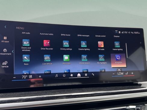 New 2026 BMW X7 xDrive40i w/ M Sport Package AWD/4WD image 18