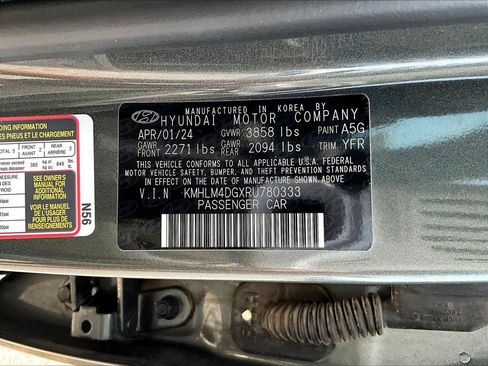Certified 2024 Hyundai Elantra SEL FWD image 19