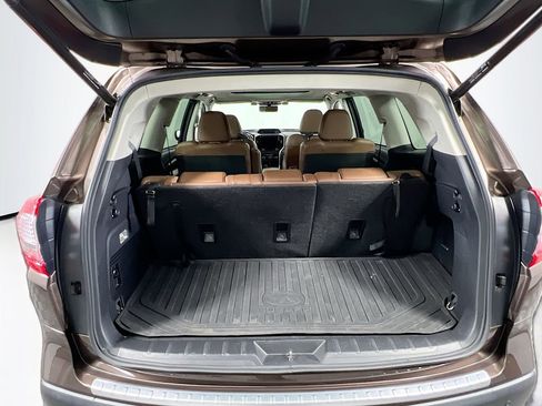 Used 2019 Subaru Ascent Touring w/ Popular Package #2 image 27
