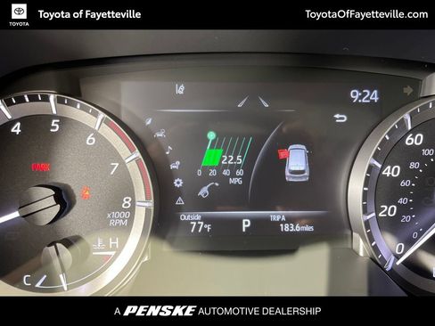 Used 2026 Toyota Highlander XLE AWD/4WD image 37