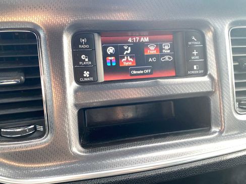 Used 2012 Dodge Charger SE w/ Sport Appearance Group image 19