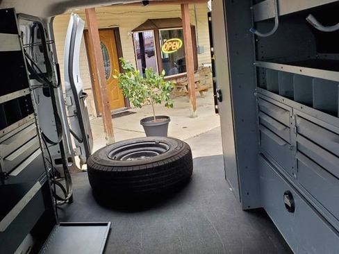 Used 2014 Ford E-150 and Econoline 150 Extended w/ Interior Upgrade Package RWD image 37