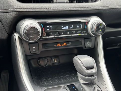 Used 2023 Toyota RAV4 XLE image 11