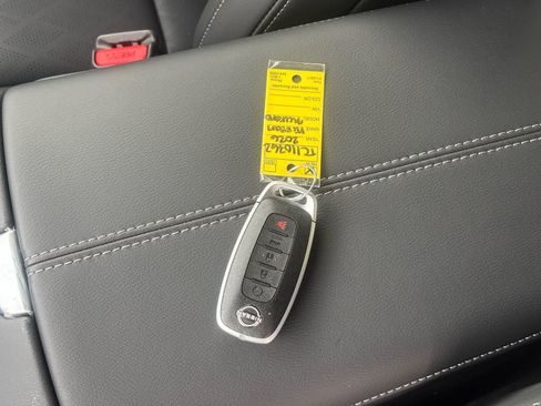 New 2026 Nissan Murano Platinum image 29