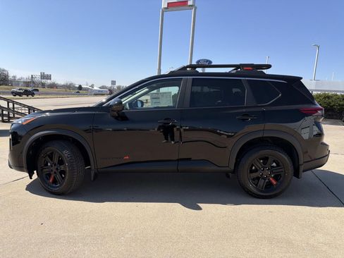 New 2026 Nissan Rogue SV w/ Rock Creek Premium Package AWD/4WD image 11