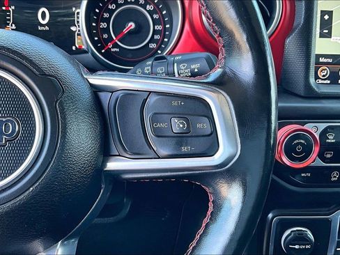 Used 2021 Jeep Wrangler Unlimited Rubicon AWD/4WD image 19