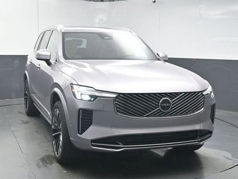 New 2026 Volvo XC90 B6 Plus w/ Protection Package Premier image 2