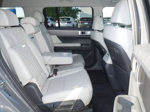 Used 2025 Hyundai Santa Fe SEL AWD/4WD image 30