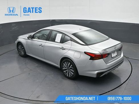 Used 2024 Nissan Altima 2.5 SV image 54