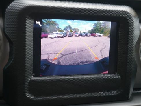 Used 2022 Jeep Gladiator Willys image 20