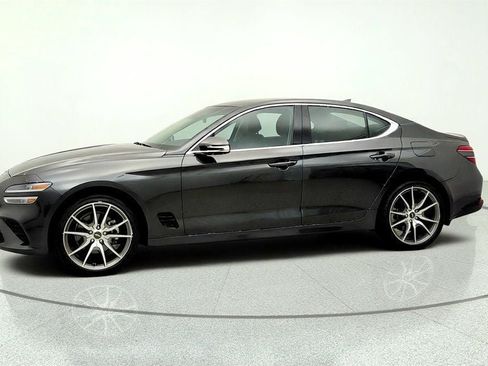 Used 2023 Genesis G70 2.0T AWD/4WD image 8