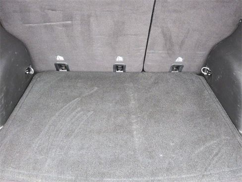 Certified 2019 Jeep Compass Latitude w/ Cold Weather Group image 28