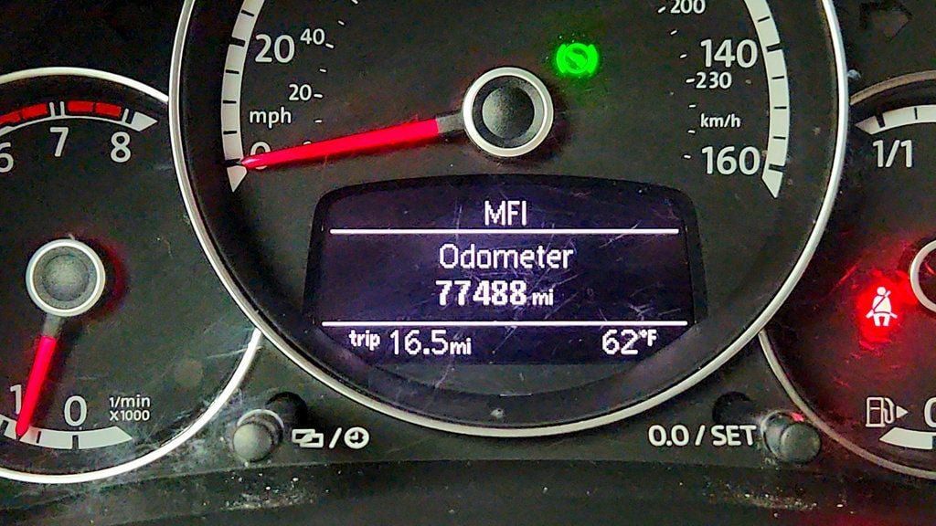 Used 2014 Volkswagen Beetle 2.5 FWD image 17